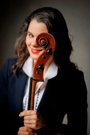 Estelle Revaz - Picture nr #2