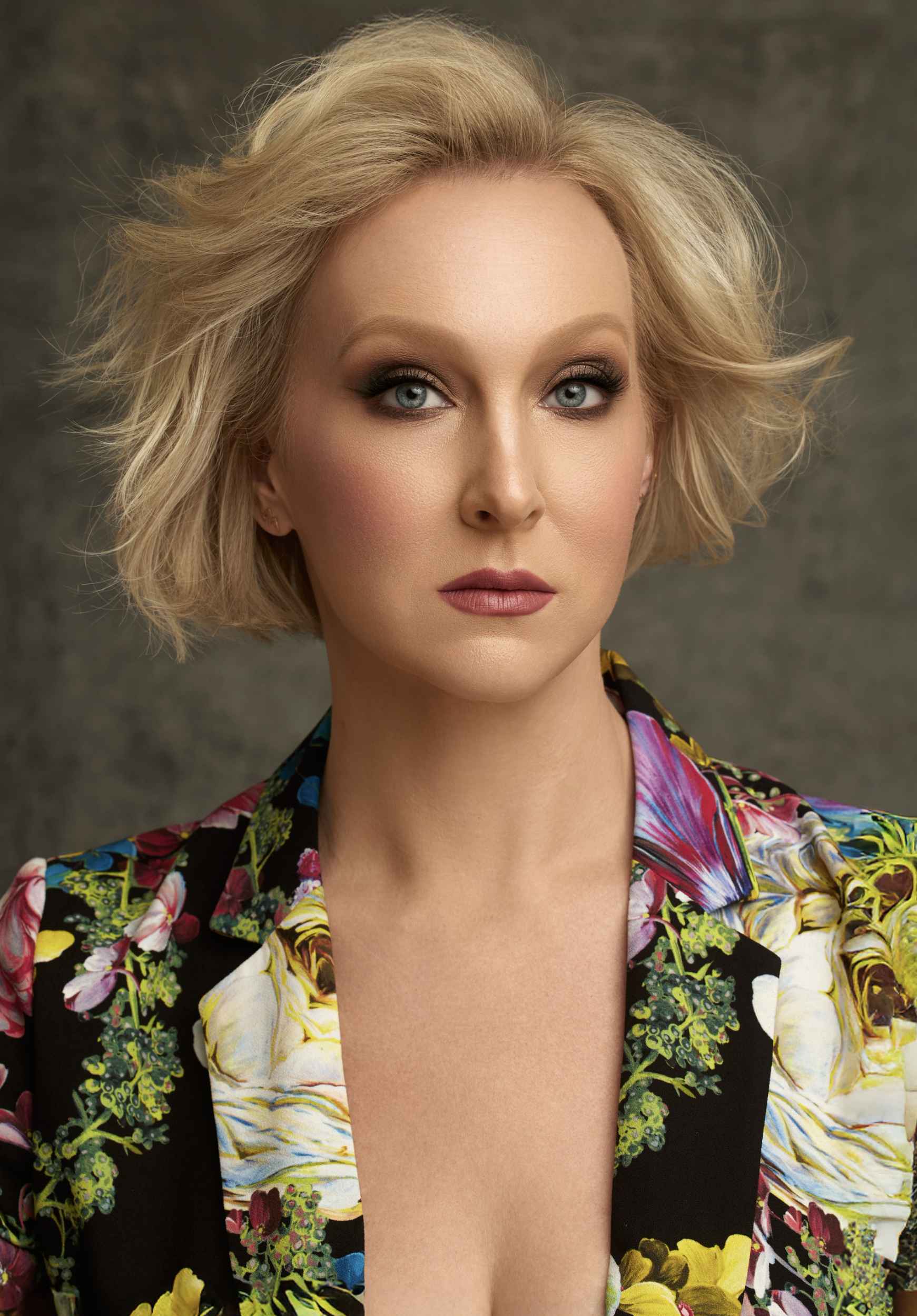 Lindsay Ammann - Picture nr #8
