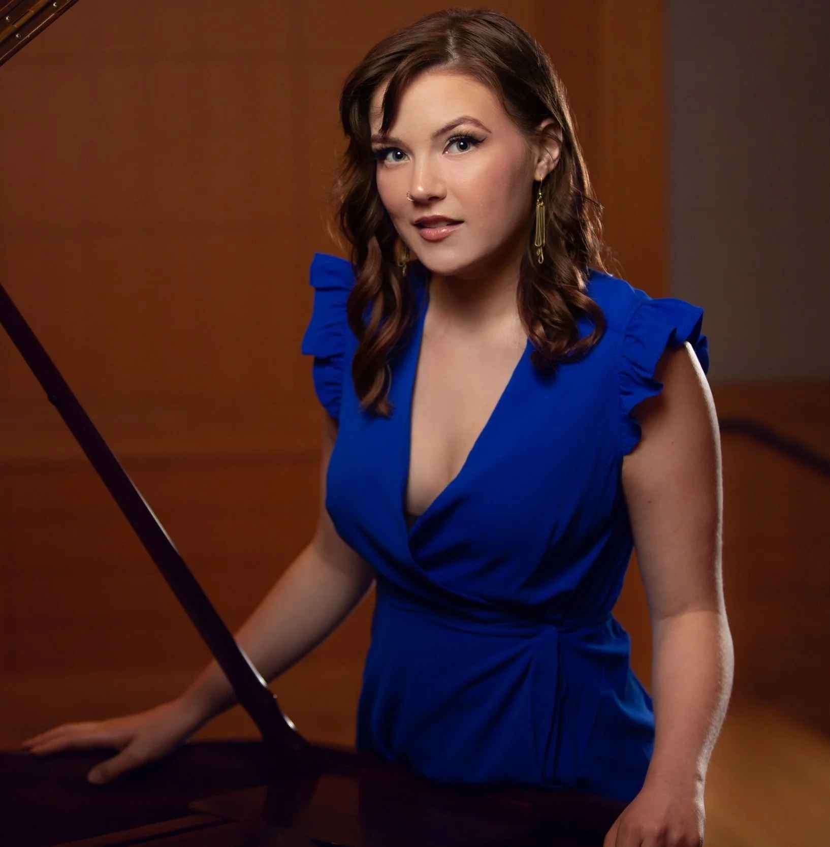 Ruby Dibble, Mezzo Soprano