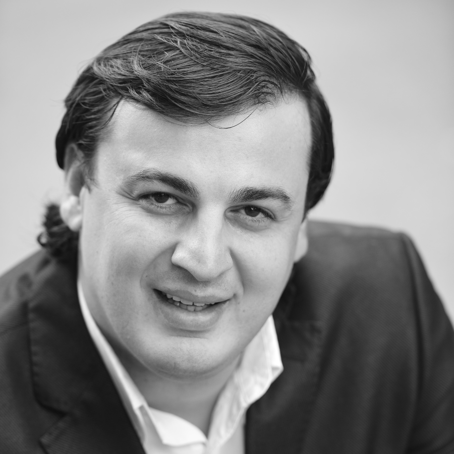 Irakli Kakhidze's - Profile picture on tact4art Irakli Kakhidze - Profile picture